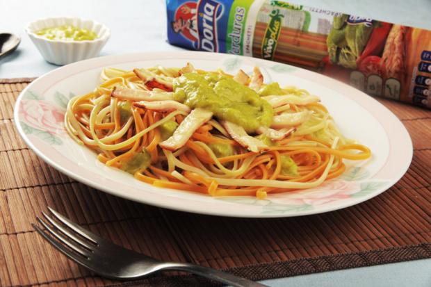 receta Spaghetti verduras doria con lomo pietrán zenú y guacamole