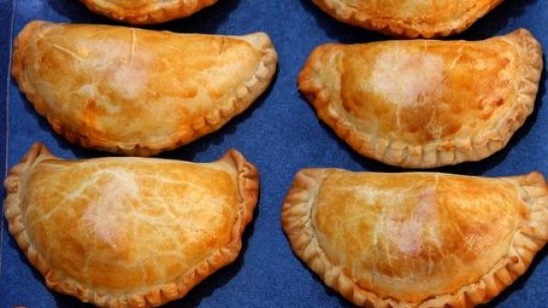 Empanadas macedonias